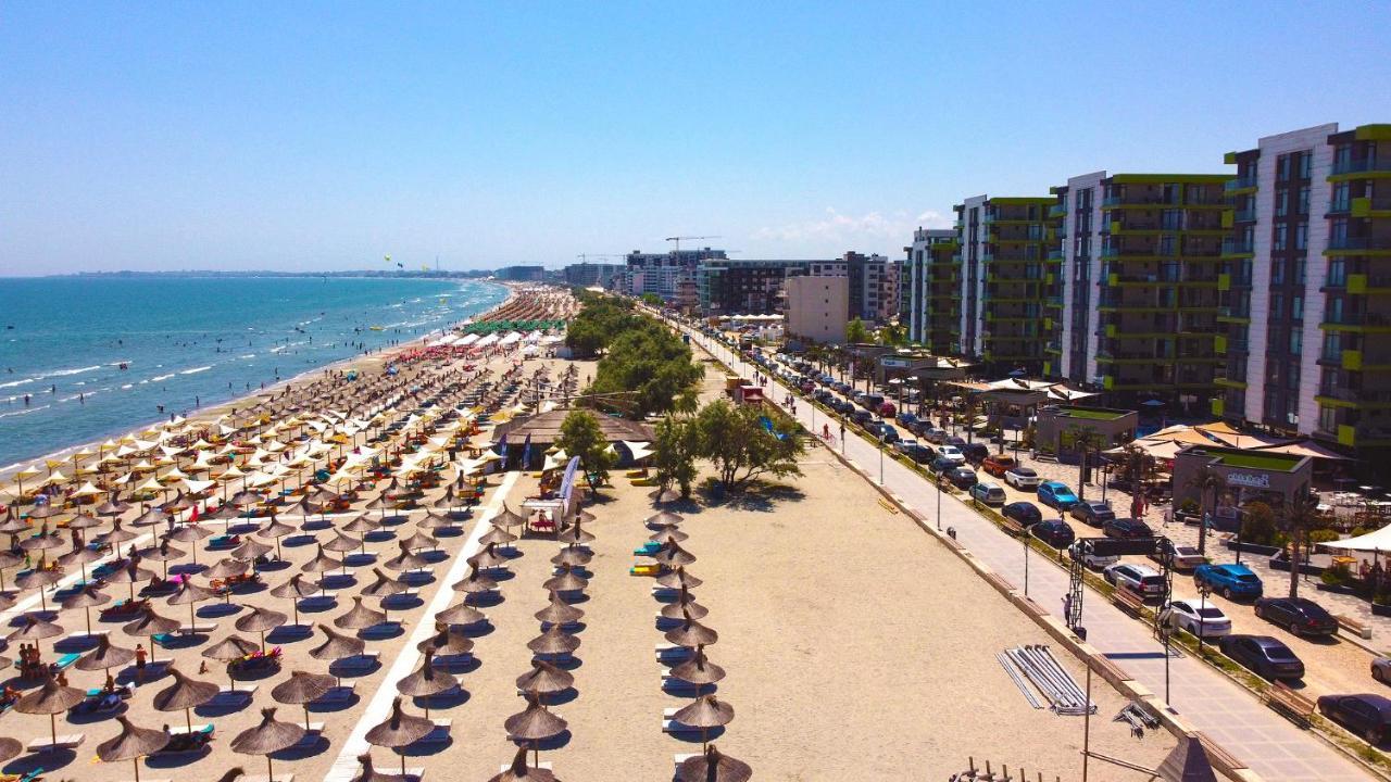 Sara Blu Apartment Spa And Pool Beach Resort Mamaia Exteriör bild